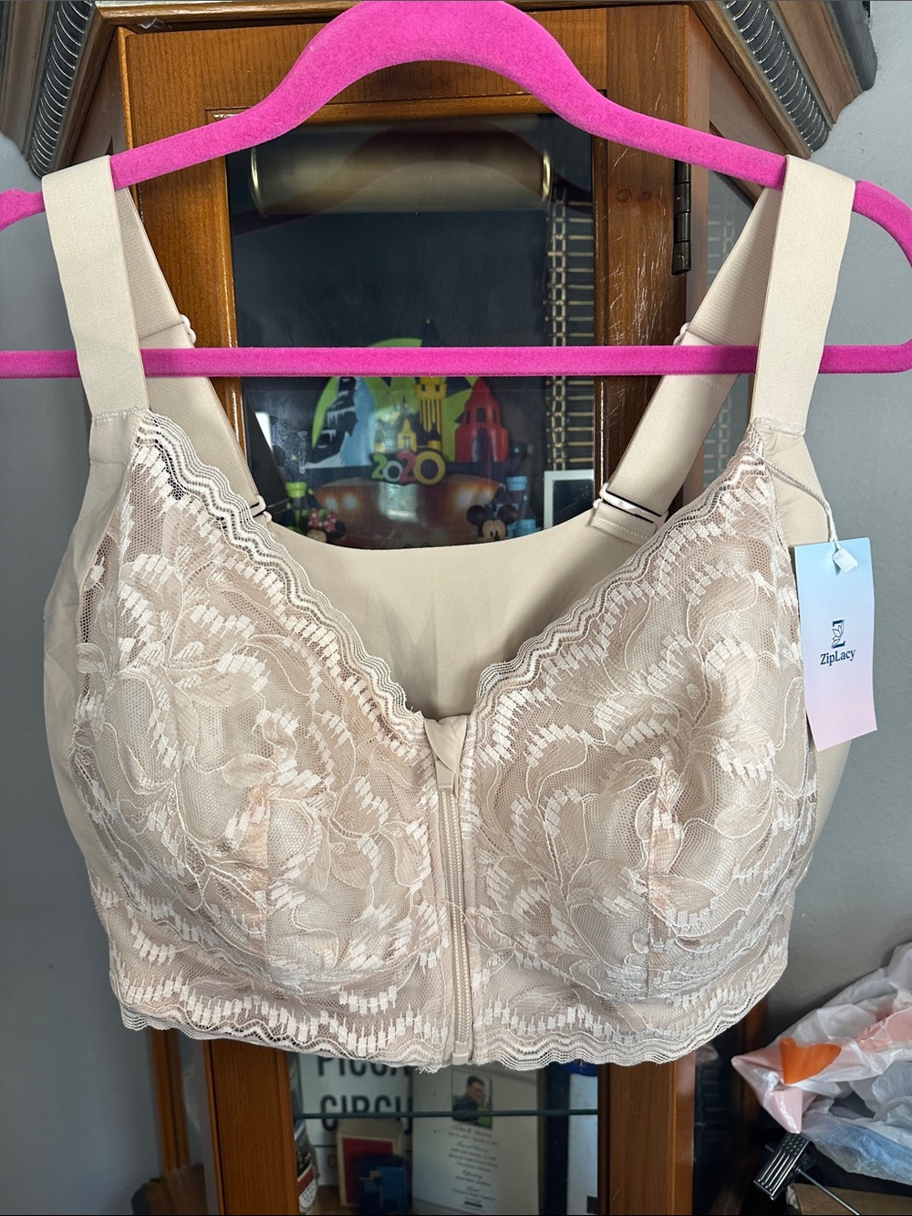 Zip-Front Lace Support Bra in Nude